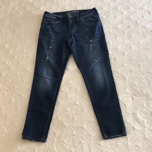 Universal Thread Mid Rise Skinny Jeans Size 6/28R